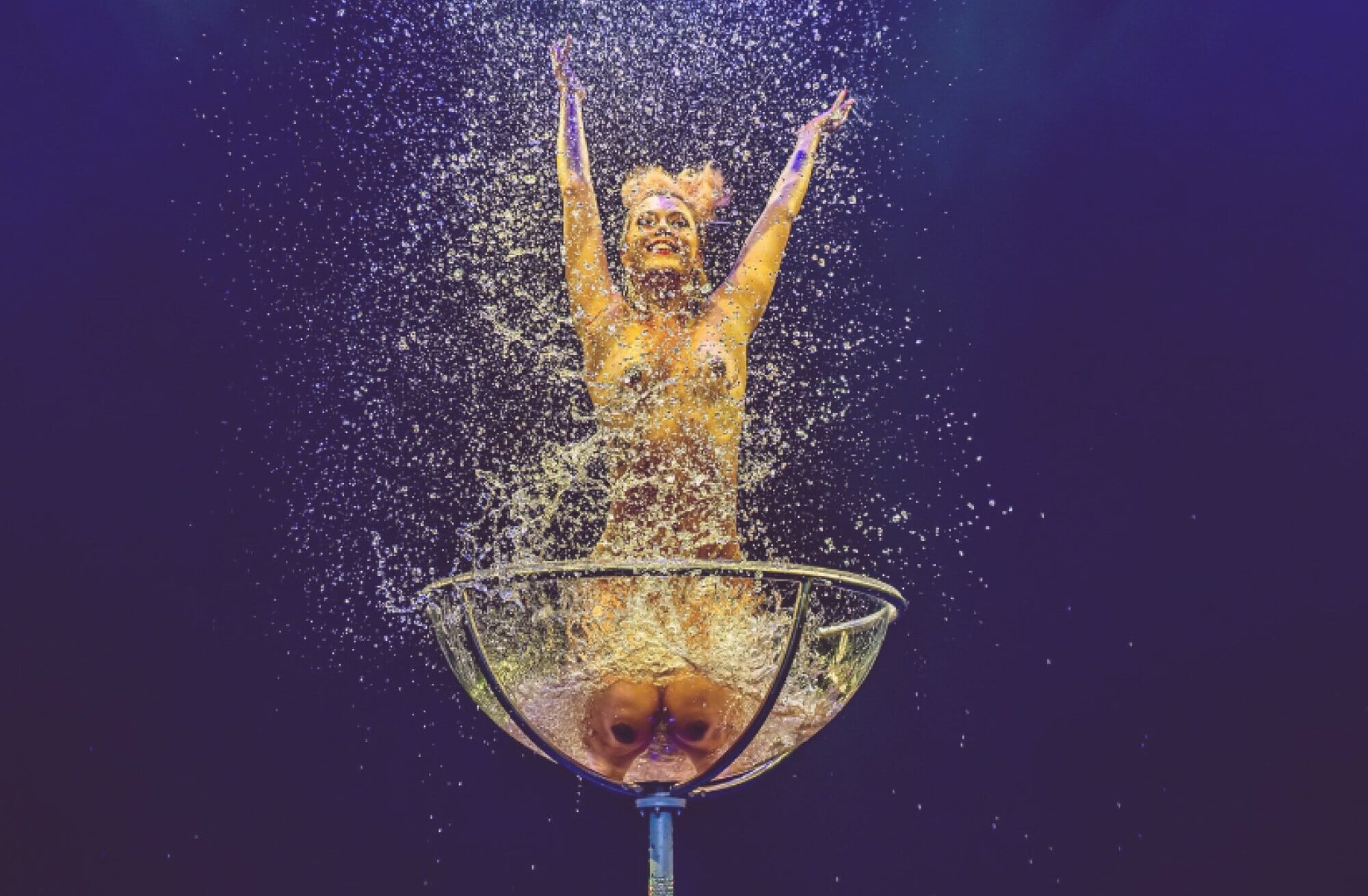 Champagne-Glass-Kyra